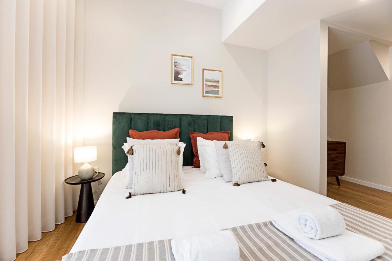 Brand New 4Br W/ 200Yrs Of History In Central Porto By Lovelystay Exterior foto